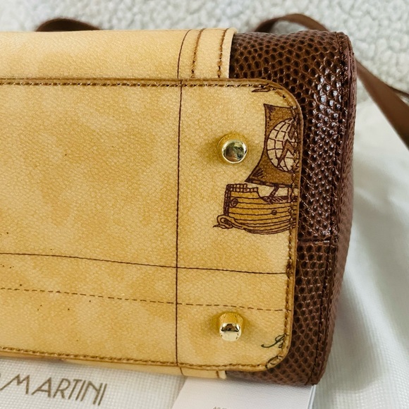 ALVERO MARTINI 1ª Classe GEO LIRICA SMALL HANDBAG WITH SHOULDER STRAP - Picture 11 of 11